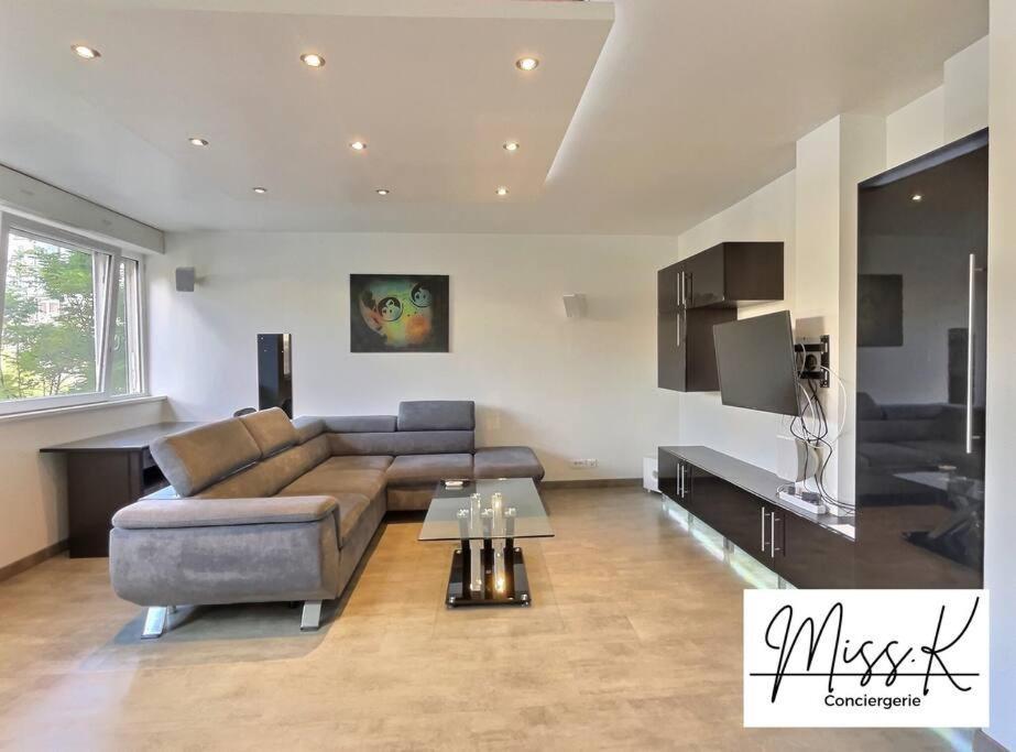 "Magic Red" De Miss.K Conciergerie Apartment Mâcon Exterior photo
