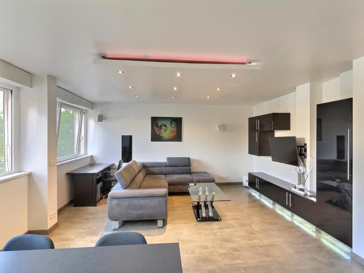 "Magic Red" De Miss.K Conciergerie Apartment Mâcon Exterior photo